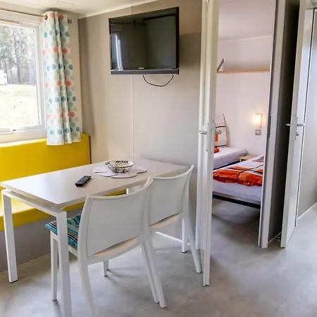 Mobilheime Lagune Campsite *